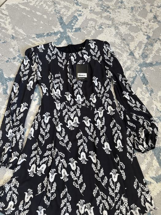 Платье женское.