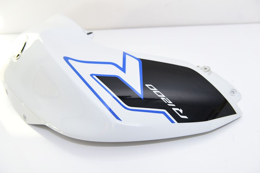 Carena rezevor combustibil partea dreapta BMW R1200R R1250R K53 K54