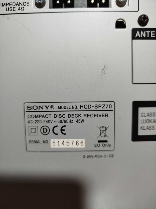Sistem audio SONY model: SS-CSPZ70. Impecabil!