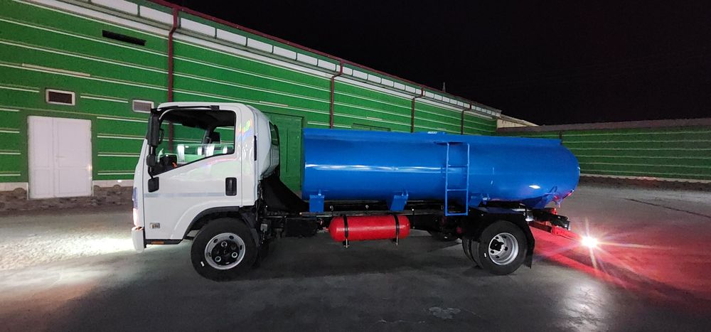 Isuzu vadavoz afotobusdan terilgan