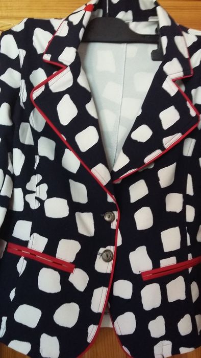 Сако Есен/Пролет с Елегантна Кройка и Декорации! НОВО!