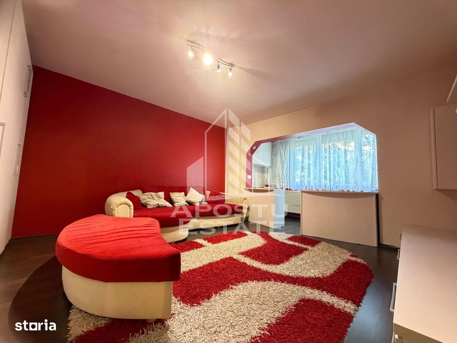 Apartament cu 3 camere, et 2, cent. proprie, zona Lunei,in Timisoarara