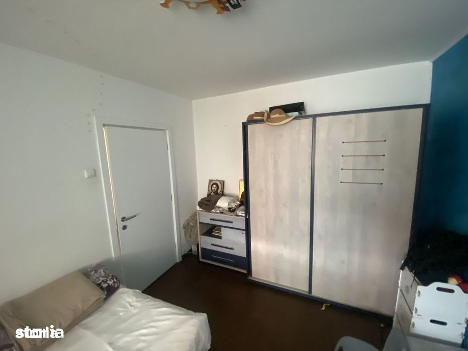 Vanzare apartament zona Titan
