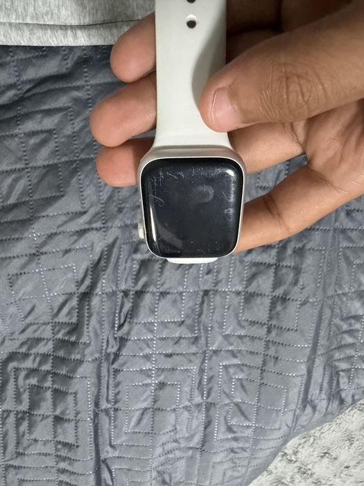 Продам Apple watch 5 серии