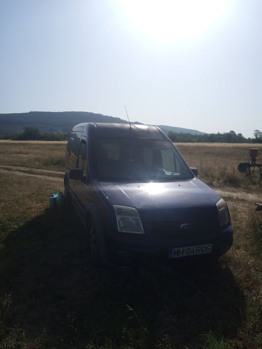 Vând ford tourneo conect perfect funcțional acte valabile ofer fiscal