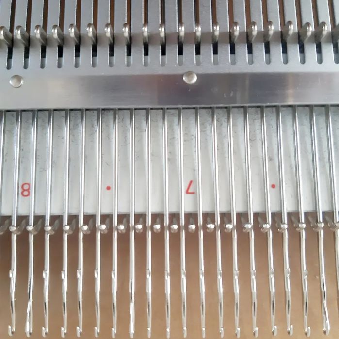 Вязальная машина Silver Reed SRP 50