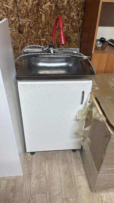Умывальник для кухни