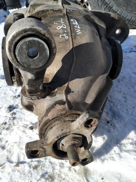 Редуктор на Мерседес w220