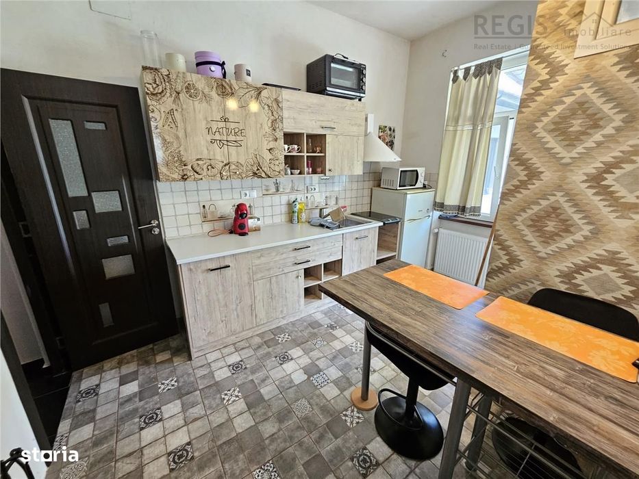 Investitie la cheie in zona centrala! 2 apartamente la casa, transform