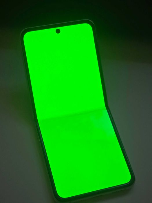 Samaung Galaxy Z Flip 3