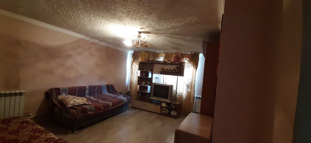 Продается Дом, полдома