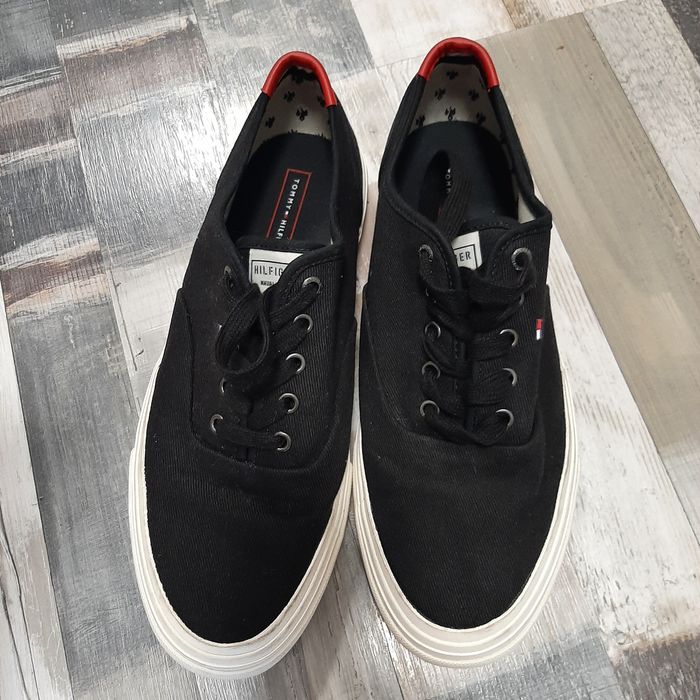 Tomi Hilfinger  43 номер