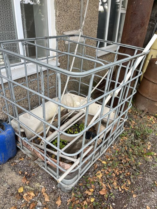 Емкости кубовые еврокуб