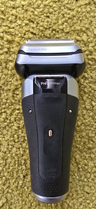 Aparat de ras BRAUN seria S9 Pro+