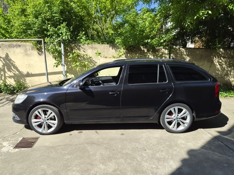 SKODA Octavia 2012 — imagine 2