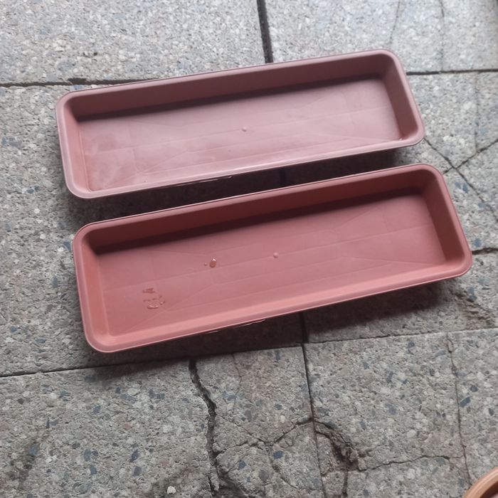 Цветочные горшки, поддоны