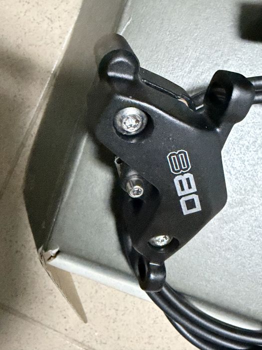 Спирачки SRAM DB8