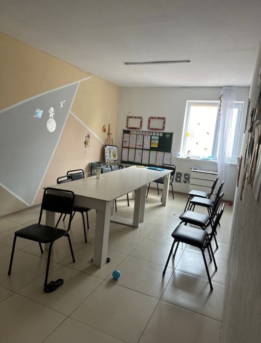 Офисное здание и дом