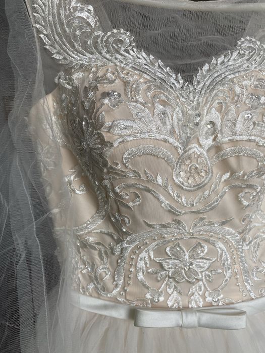 Свадебное платье персикового цвета