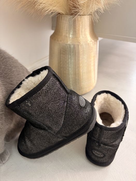 Ghete Emu,negru-argintiu