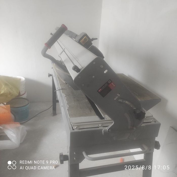 Плиткарез в хорошем состоянии