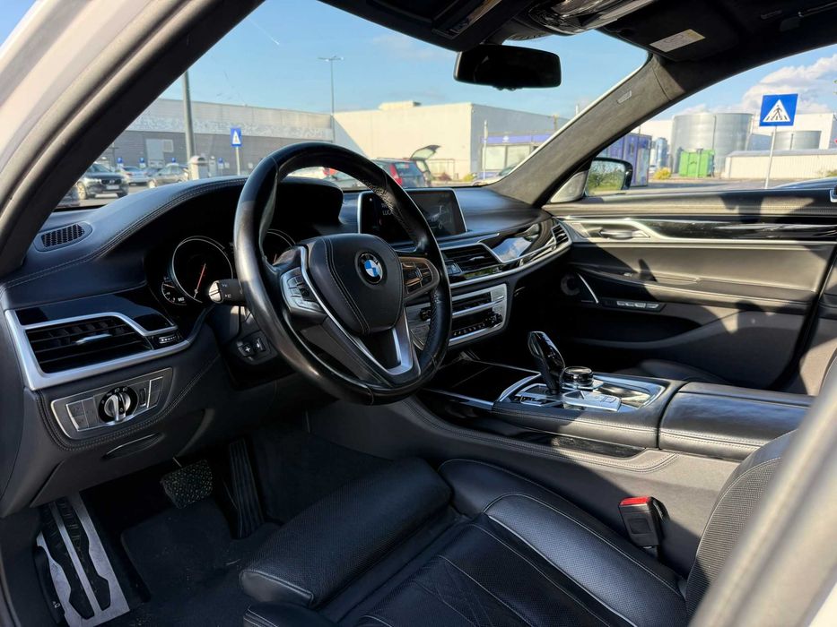 BMW 7 Series 2016 — imagine 4