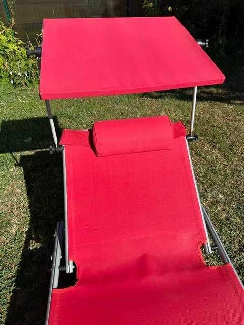 Sezlong aluminiu cu tetiera si parasolar