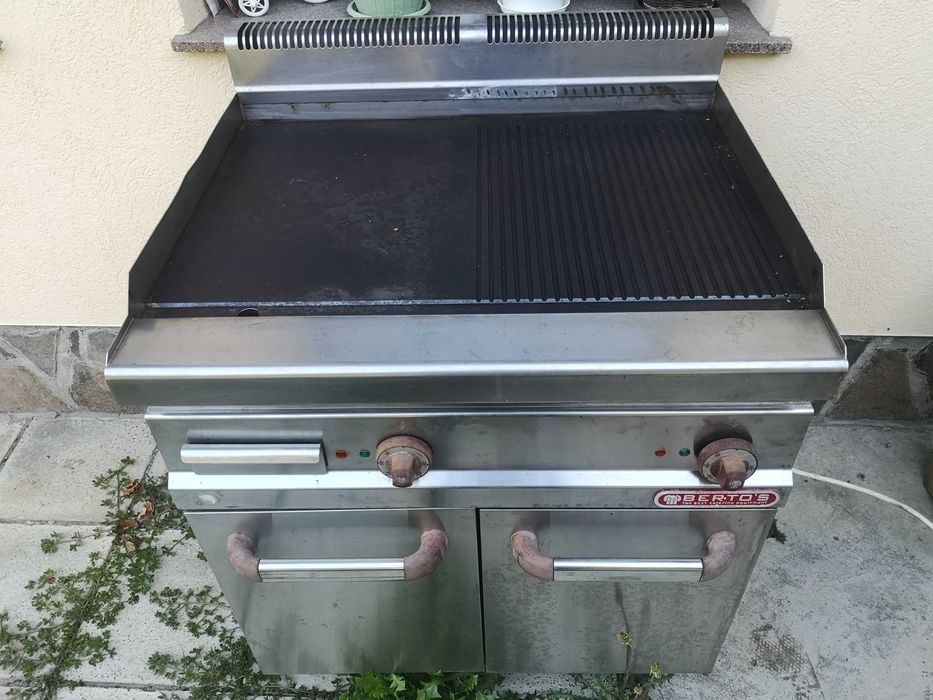 Plita electrica neted-striata ( Grill - Gratar  )