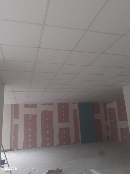 Spatiu stradal  167 mp