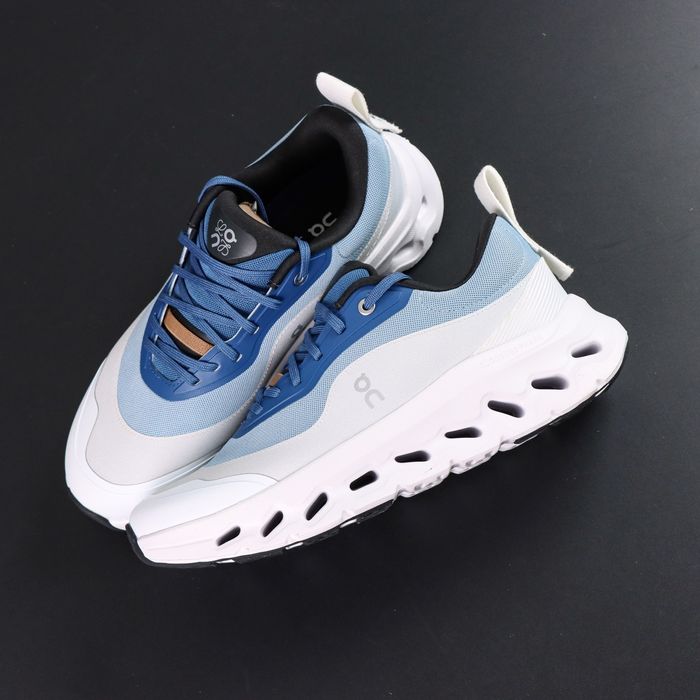 Кроссовки On x Loewe Cloudtilt 2.0