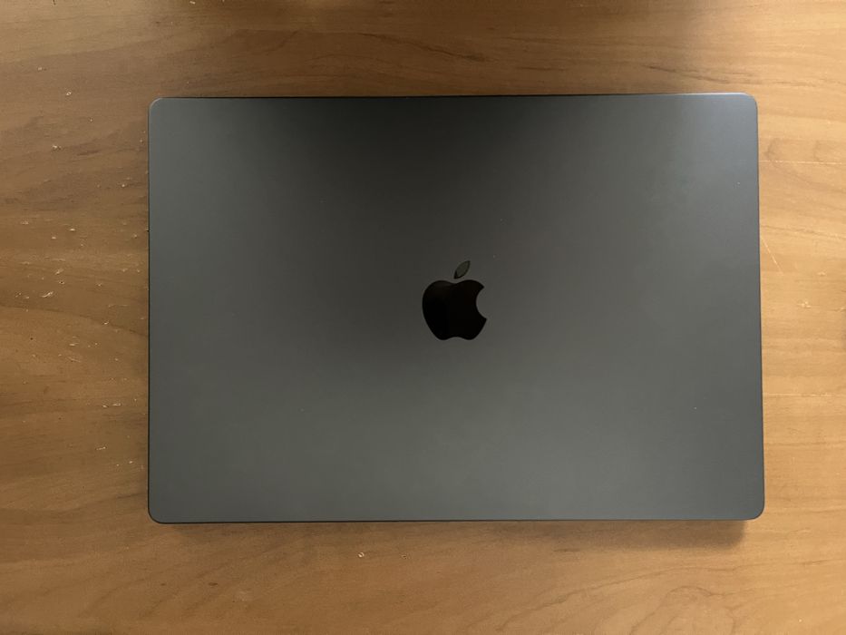 Macbook pro 16 m4 max 1 tb