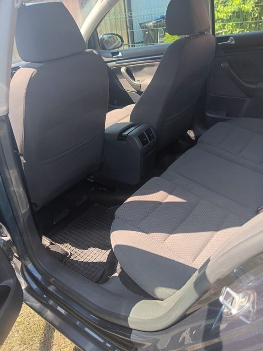 Vând Volkswagen Golf GT 1.4 benzină*2007* Euro 4 *2500 Euro Negociabil