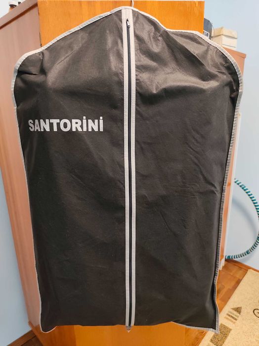 Продам итальянский мужской черный классический костюм 48 размер новый