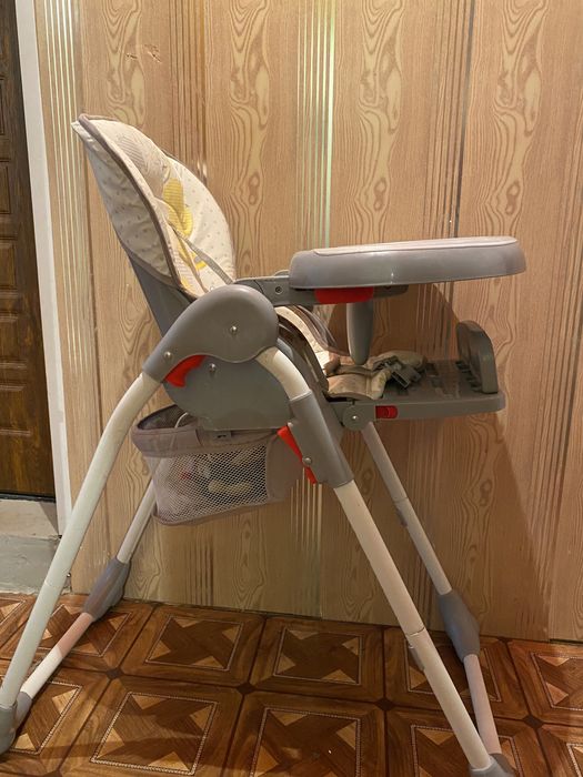 Продам стульчик для кормления