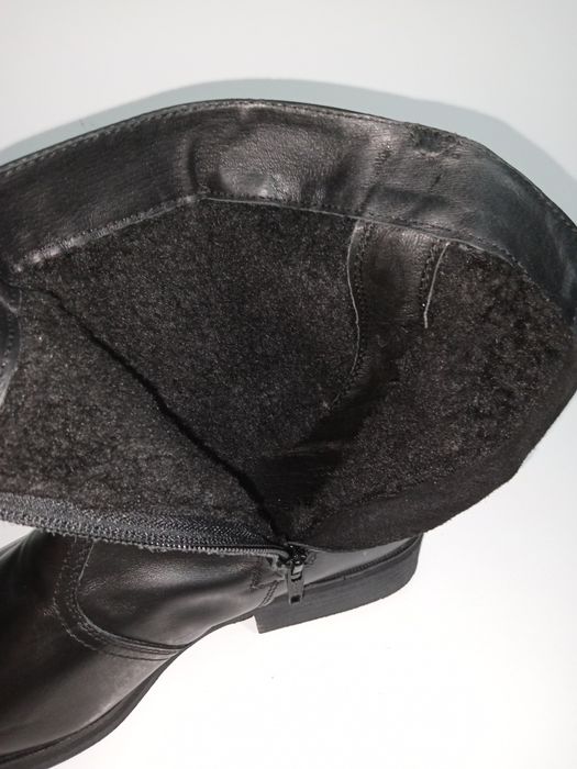 Vând cizme (militare) de piele,barbatesti,noi,Nr 45 preț 200 lei