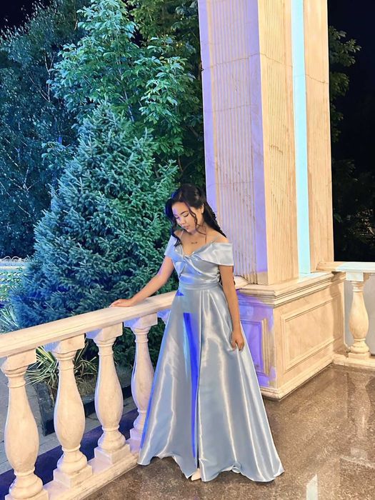 Продам вечернее платье.