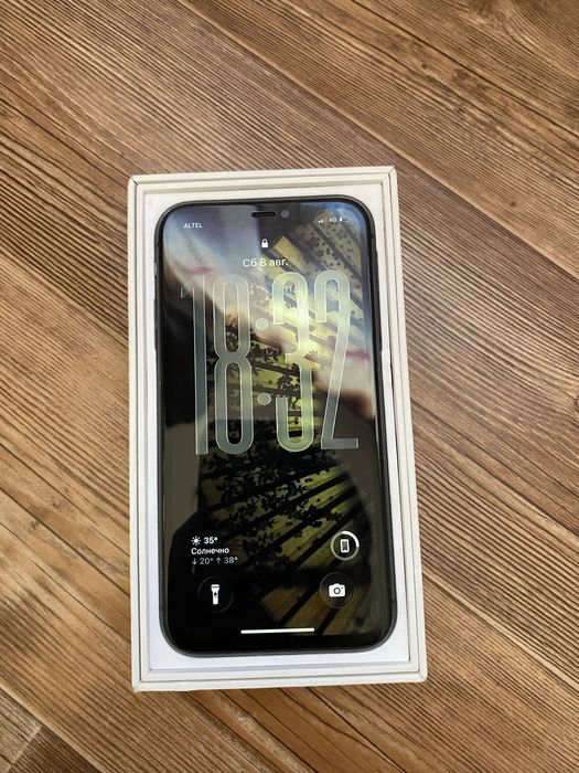 iPhone 11 64гб срочно продается!!!