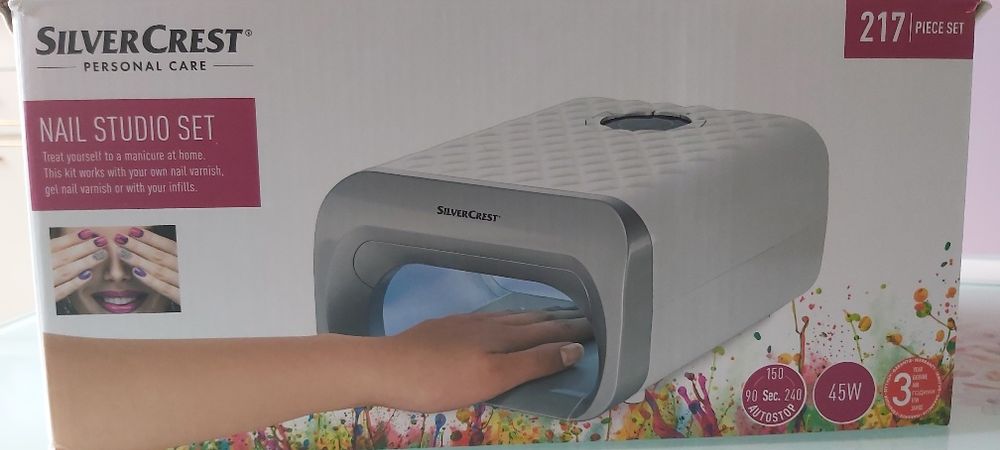 Комплект за маникюр и пед  икюр