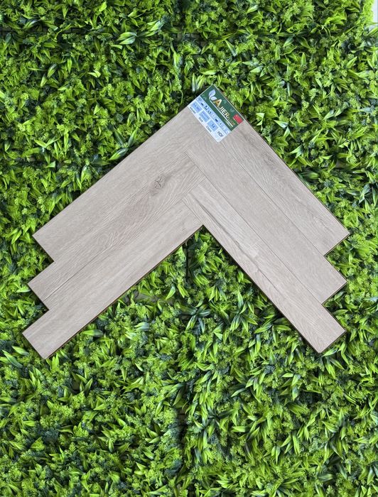 Laminat parketlar assortimenti optom narxlarda