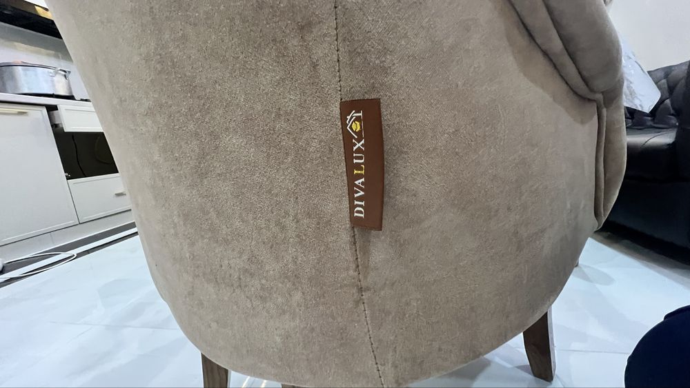 Стульчики 8 штук