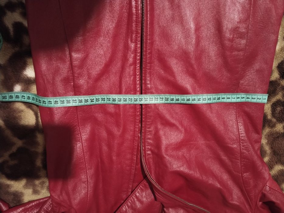 Продам кожаный плащ