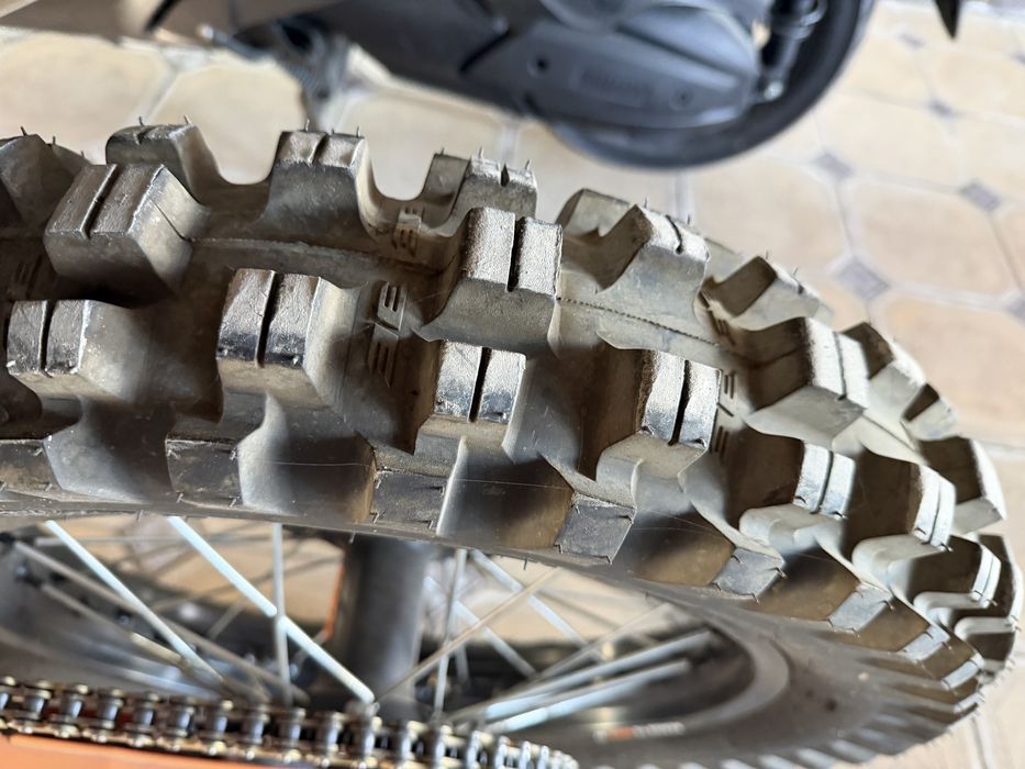 Продам мотоцикл хенжан NB300