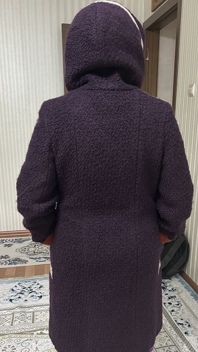 Женское осеннее пальто