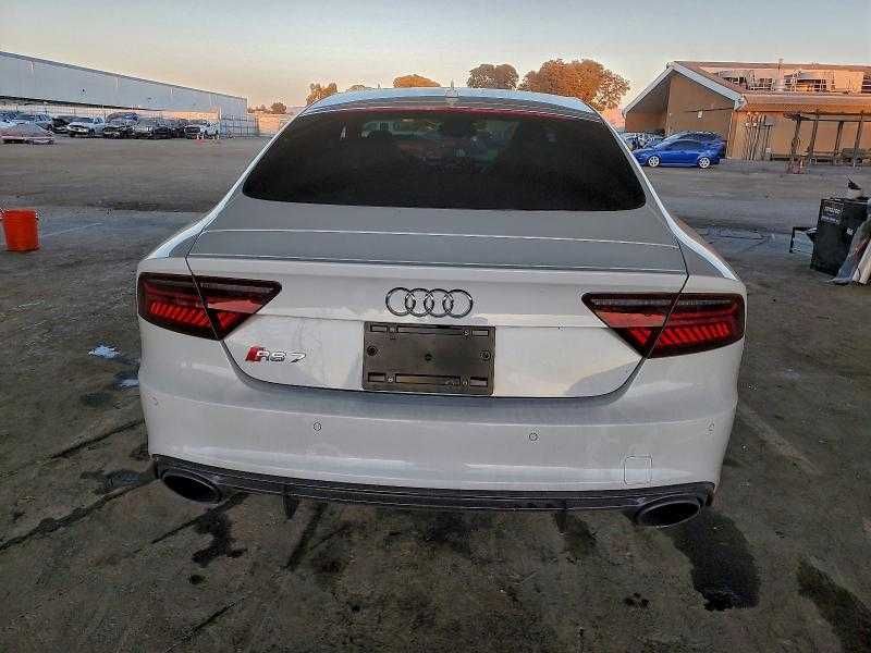 2016 Audi Rs7 на Части  CWU Двигател на 20.00 с 1 Година Гаранция