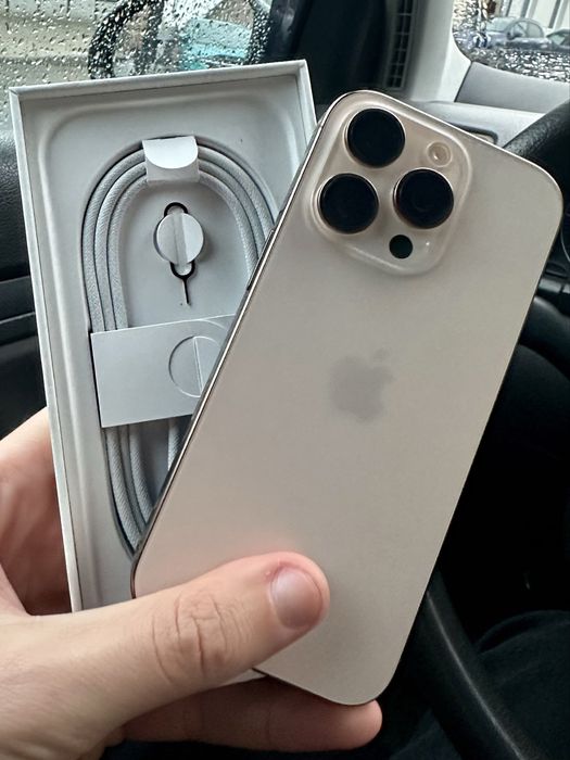 iPhone 16 Pro Ca nou, 10/10 128 GB 92%Baterie