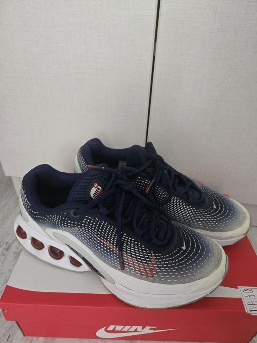 Маратонки Nike Air Max Dn