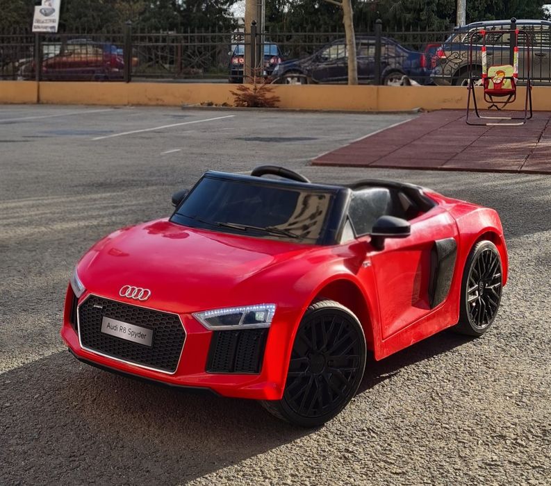 Masinuta electrica Audi R8