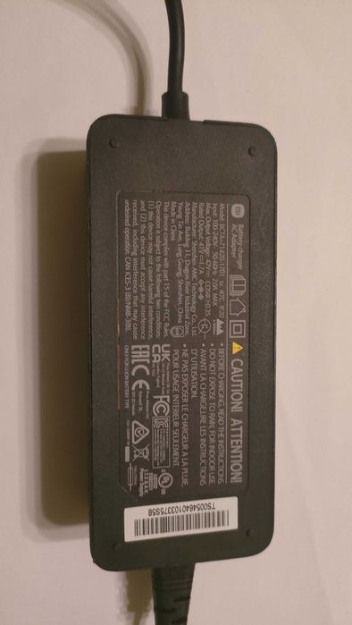 Оригинално зарядно за тротнетка Xiaomi mi  41v/1.7amp