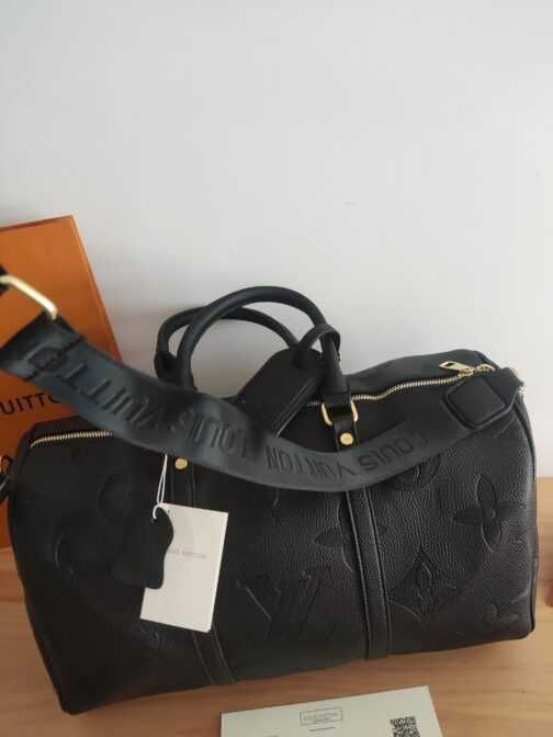 In stoc voiaj, geanta sport piele Louis Vuitton 1109.4