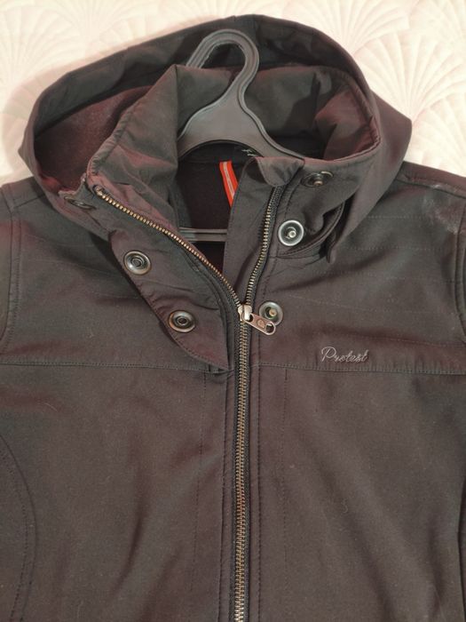 Продам   ветровку